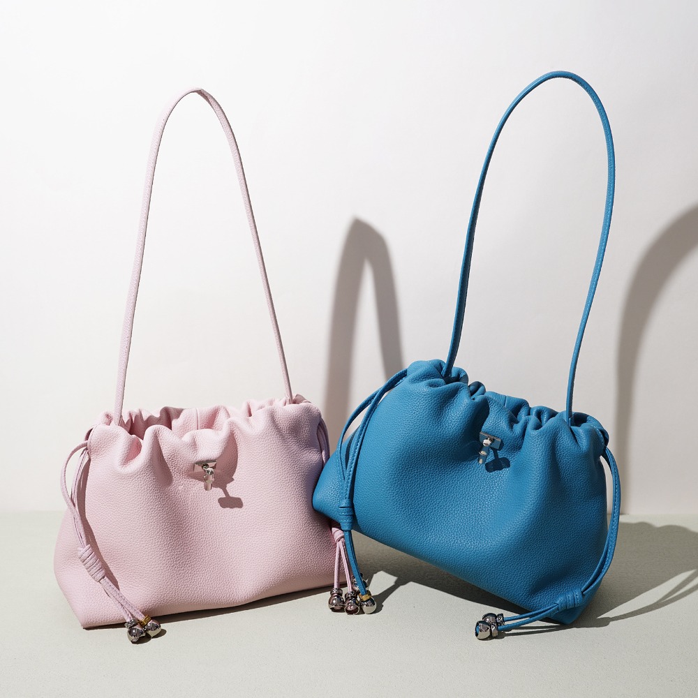 Nuova Borsa Cloud di Alta Gamm - Interior Design High End recensione e prezzo